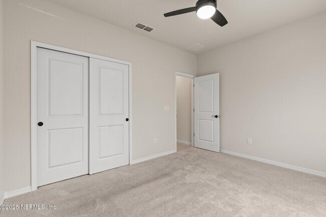 Building Photo - 2817 Ivy Post Dr