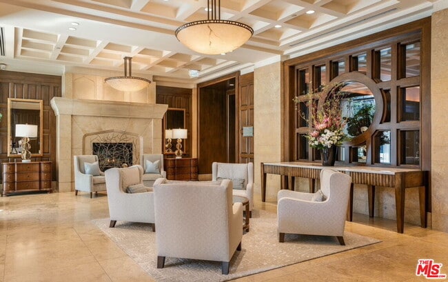 Building Photo - 10727 Wilshire Blvd