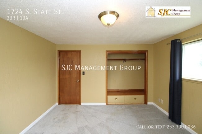 Building Photo - 1724 S State St