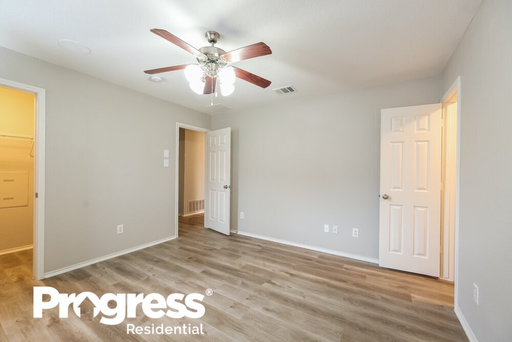 Building Photo - 105 Altamont St