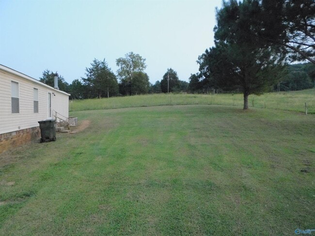 Building Photo - 498 Berry Hollow Rd