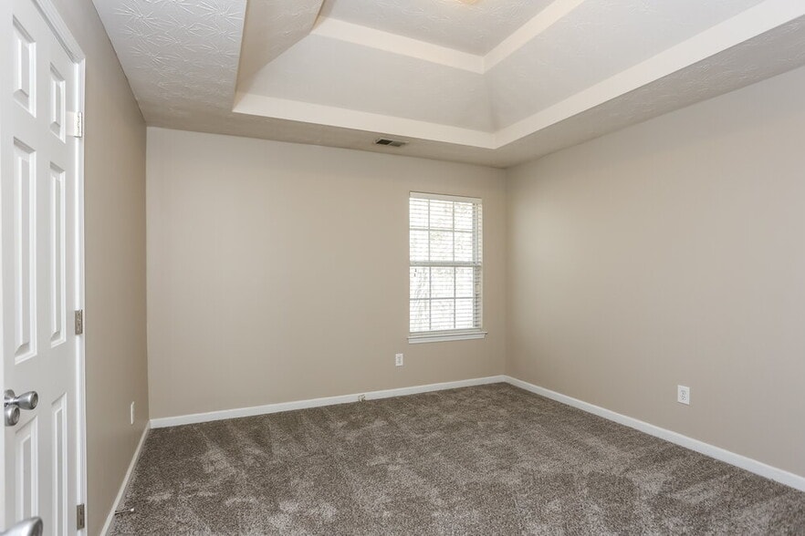 Building Photo - 4253 Kensington Cove