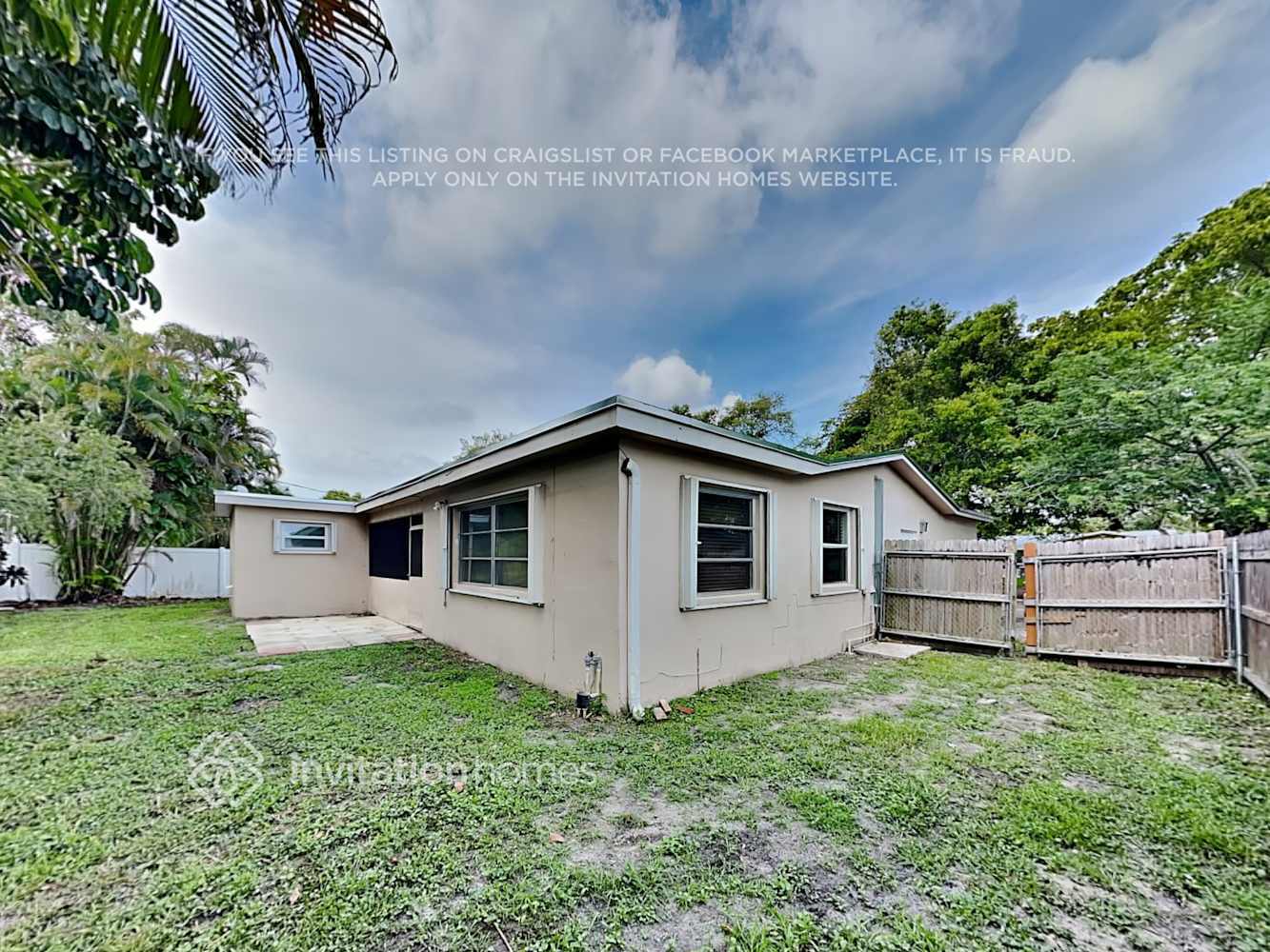 Building Photo - 5212 SW 91st Terrace
