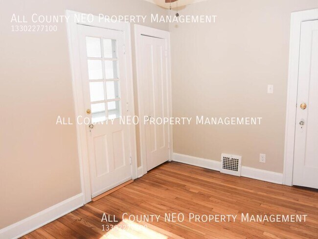 Building Photo - 1442 Cordova Ave