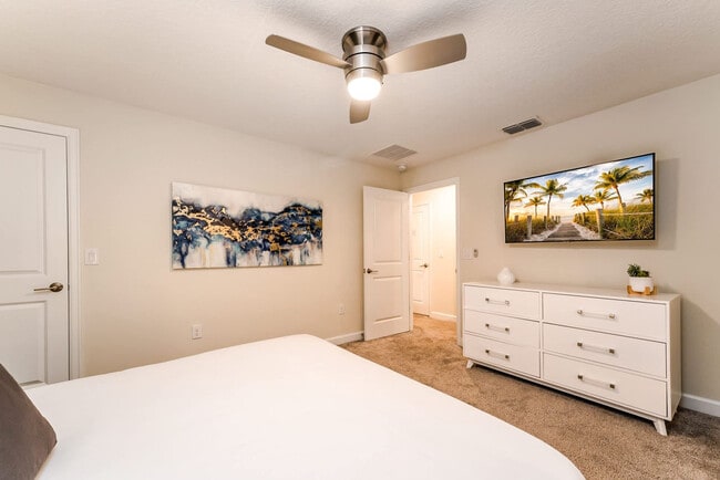 Building Photo - 1264 Challenge Dr