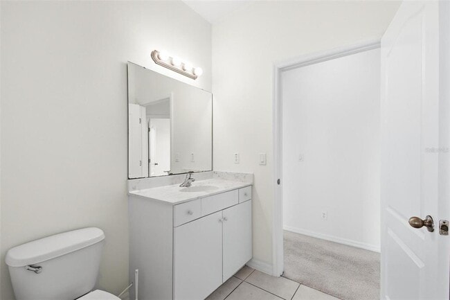 Building Photo - 29 E Diamond Dr