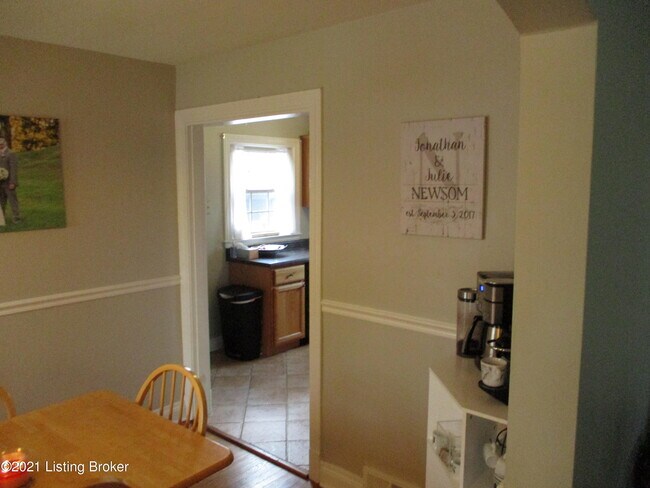 Building Photo - 3342 Dayton Ave