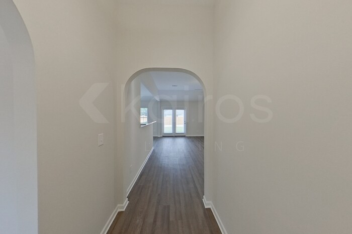 Building Photo - 1595 Fitzpatrick Rd
