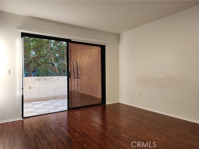 Building Photo - 413 Hawthorne St