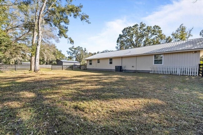 Building Photo - 4805 Cooper Rd