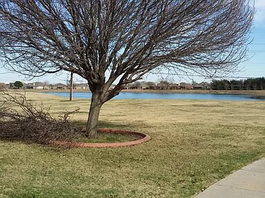 Building Photo - 2103 Pond View Ct