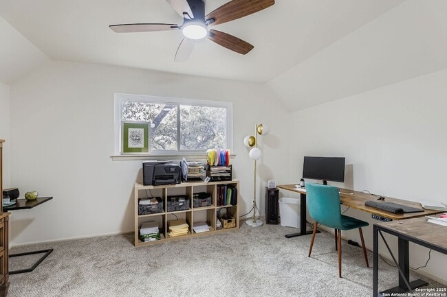 Building Photo - 146 Canyon Oaks Dr