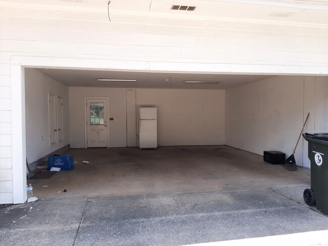 Building Photo - 1430 Queen City Ave