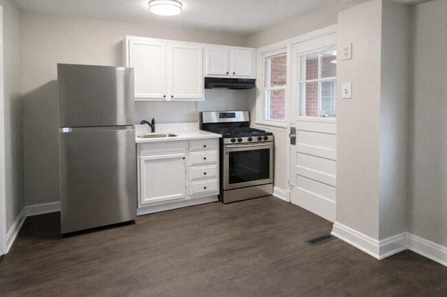 Building Photo - 3582 Dudley Ave