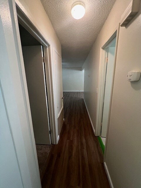 Building Photo - 39 Santos Way