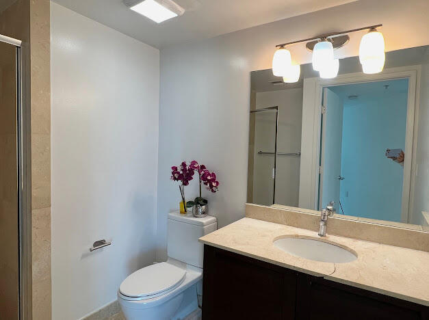 Building Photo - 200 Sunny Isles Blvd