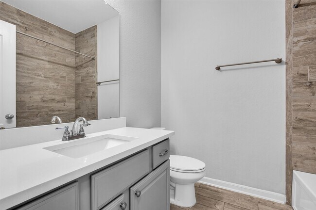 Building Photo - 16838 Ellicott Rock Dr