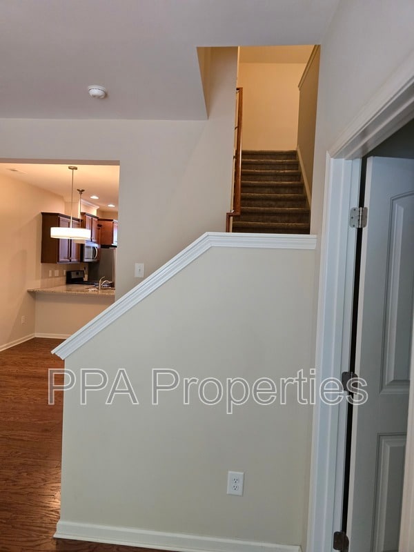 Building Photo - 225 Zante Currant Rd