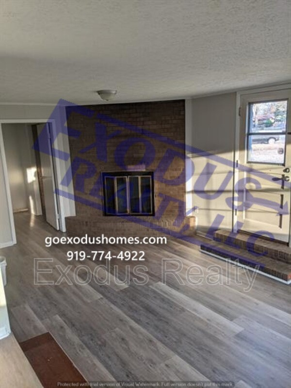 Building Photo - 5812 Shenandoah Dr