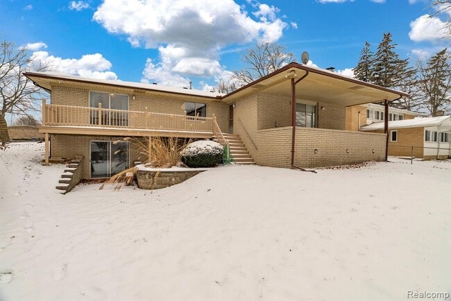 Building Photo - 640 Cumberland St