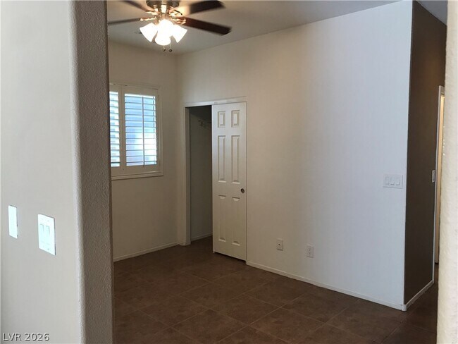 Building Photo - 9191 Dutch Oven Ct
