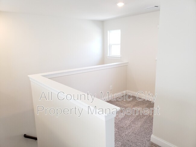 Building Photo - 1608 Espy Aly