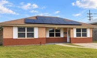 Building Photo - 140 Johns Hopkins Dr