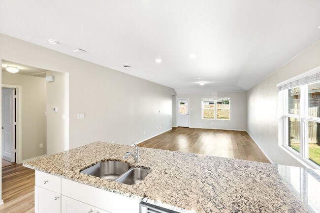 Building Photo - 3-Bed, 2-Bath Sanctuary Where Comfort Meets Charm