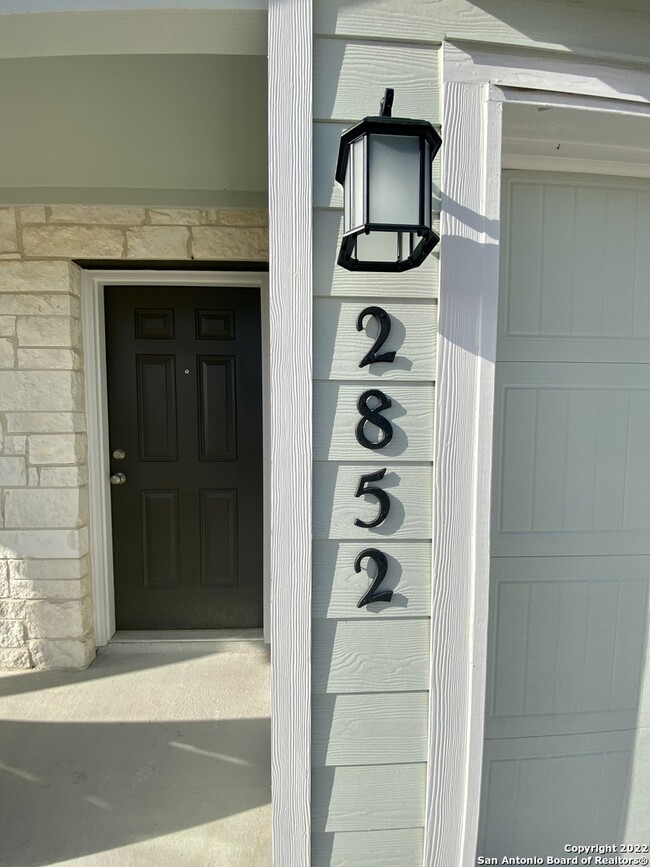 Building Photo - 2852 Rosefinch-