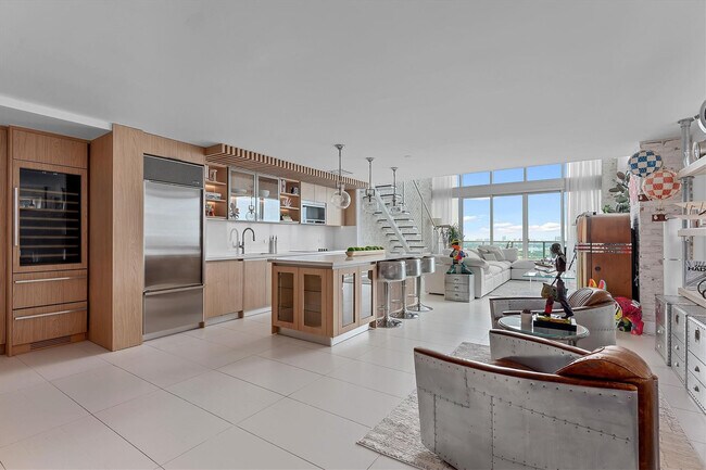 Building Photo - 1040 Biscayne Blvd