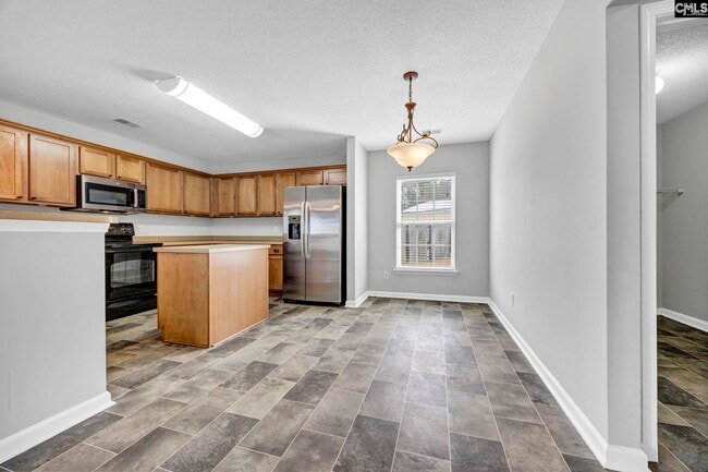 Building Photo - 153 Pennsylvania Ct