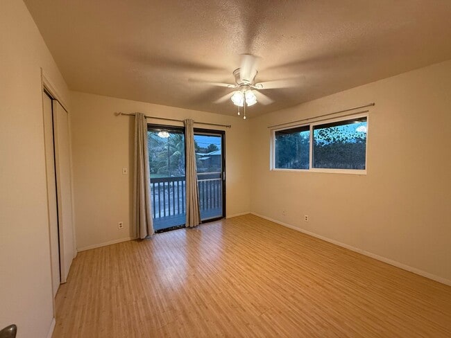 Building Photo - 219 W Waiko Rd