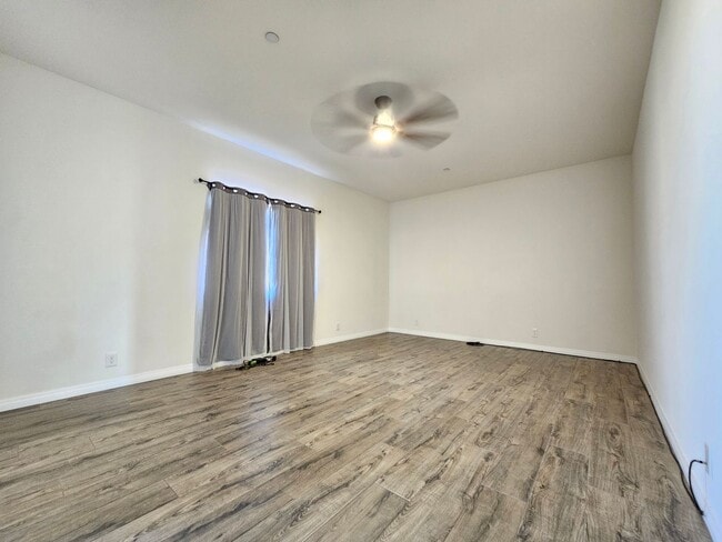 Building Photo - Dream Home 4 bed 3 bath Home!