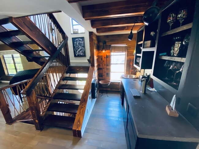 Building Photo - 3401 E Debazan Ave