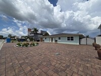 Building Photo - 3927 E Eden Roc Cir