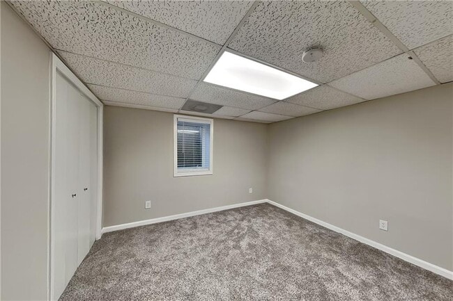 Building Photo - 647 Sunshine Trce NW