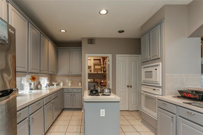 Building Photo - 9707 Haven Crossing Ct
