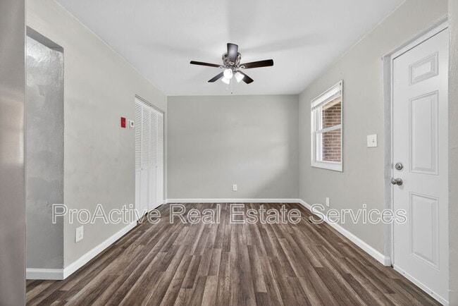 Building Photo - 6430 Faraday Ct