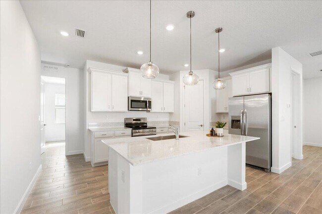 Building Photo - 3526 Angler Dr