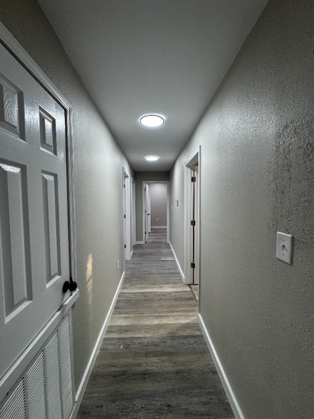 Building Photo - 1728 General Pershing St