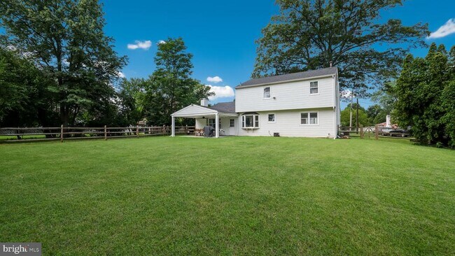 Building Photo - 189 Belair Rd