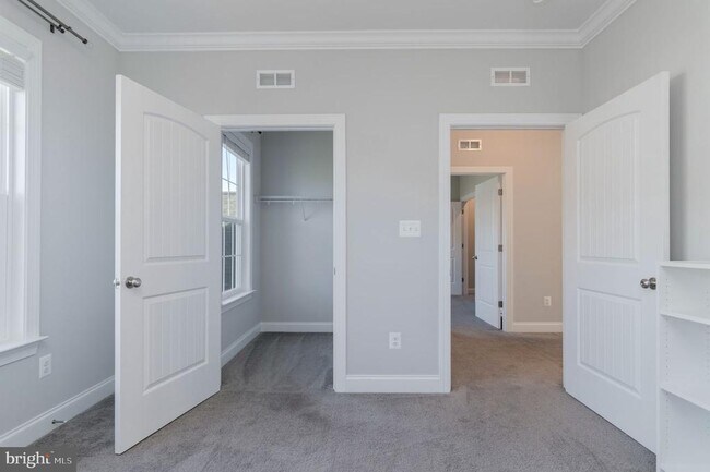 Building Photo - 11492 Wisteria Ln