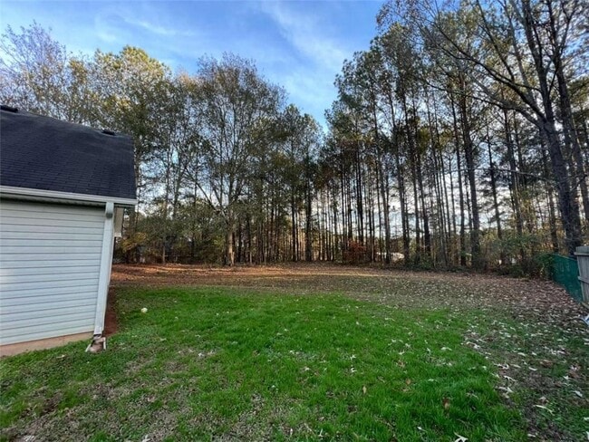 Building Photo - 17 Carey Ct