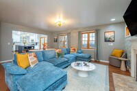 Building Photo - 16 Skyview Ct