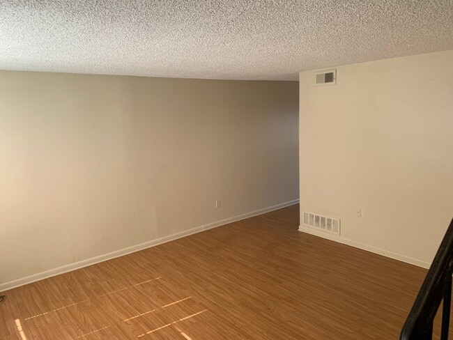 Building Photo - 3438 Spottswood Ave