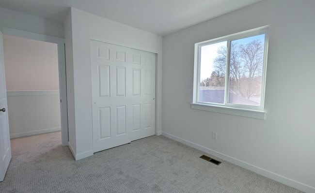 Building Photo - 4307 N Torrez Ln