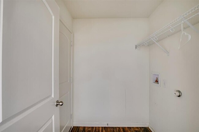 Building Photo - 149 Proclamation Ave