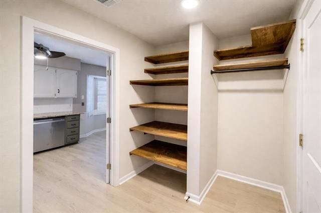 Building Photo - 8705 Irongate Dr