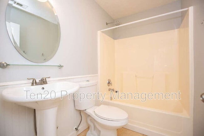 Building Photo - 2809 Dotti Dr