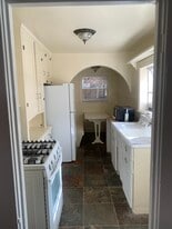 Building Photo - 3728 E 5th St